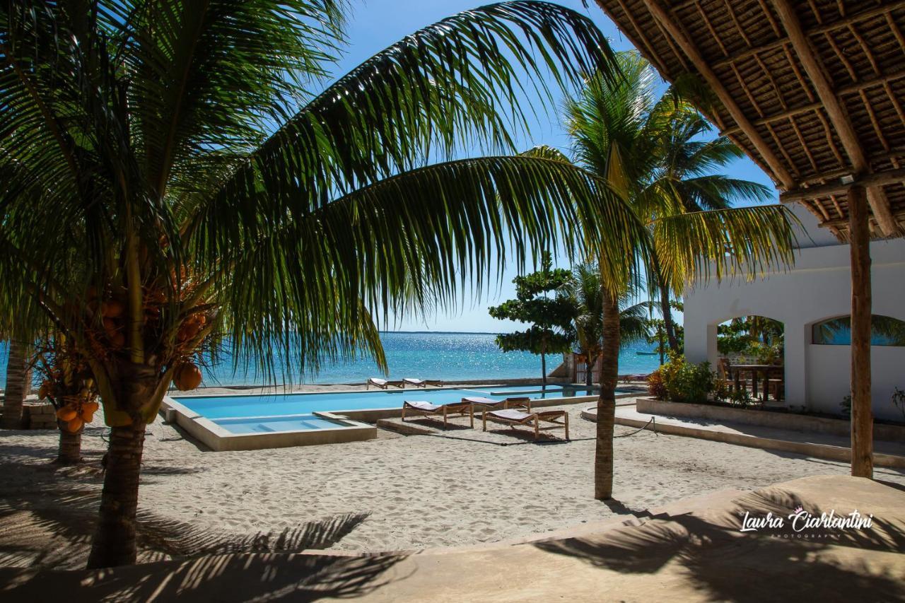 Uroa Zanzibar Vera Beach Hotel By Moonshine Dikoni Bagian luar foto