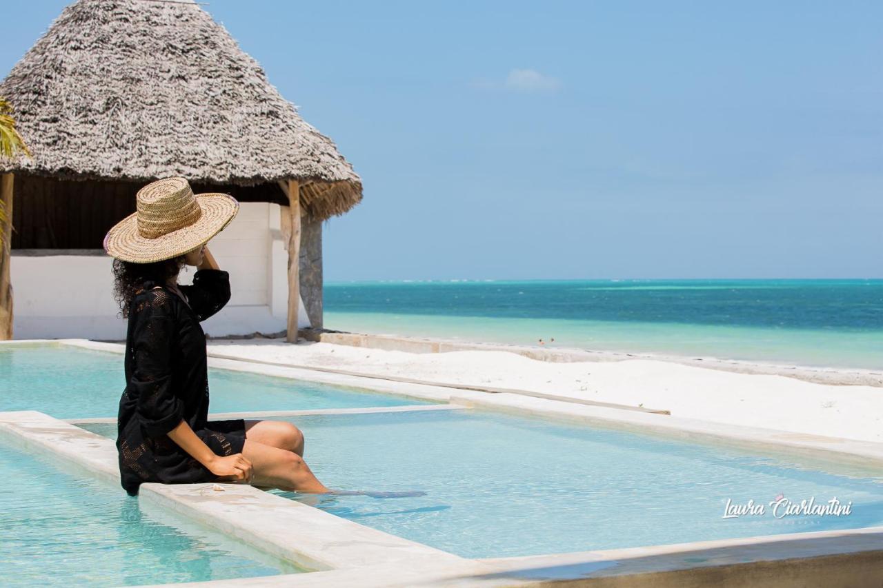 Uroa Zanzibar Vera Beach Hotel By Moonshine Dikoni Bagian luar foto