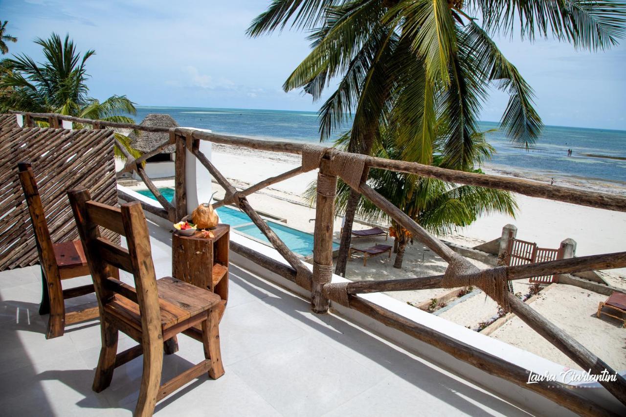 Uroa Zanzibar Vera Beach Hotel By Moonshine Dikoni Bagian luar foto