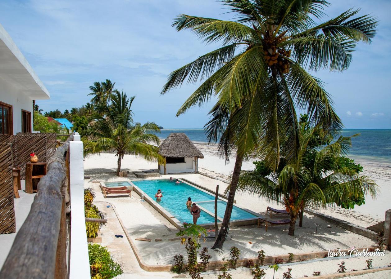 Uroa Zanzibar Vera Beach Hotel By Moonshine Dikoni Bagian luar foto