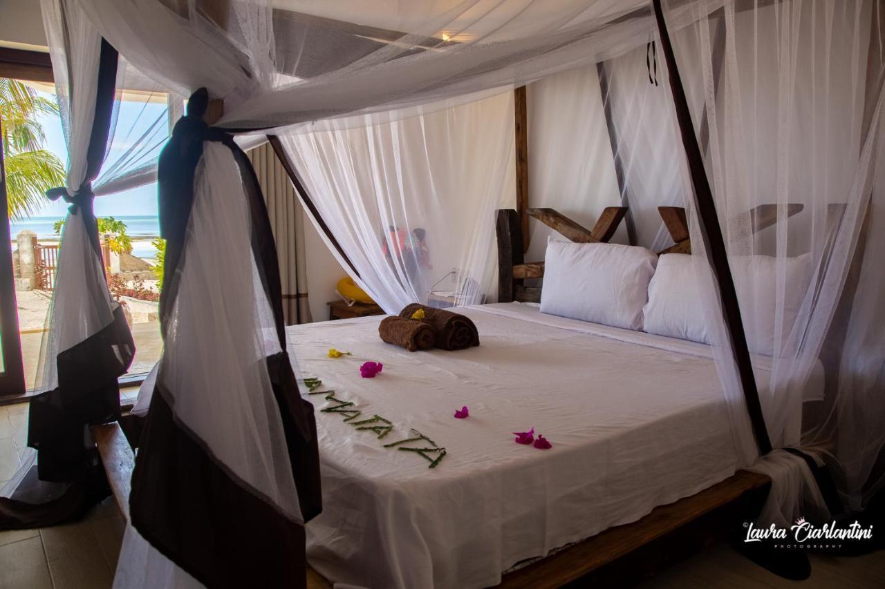 Uroa Zanzibar Vera Beach Hotel By Moonshine Dikoni Bagian luar foto