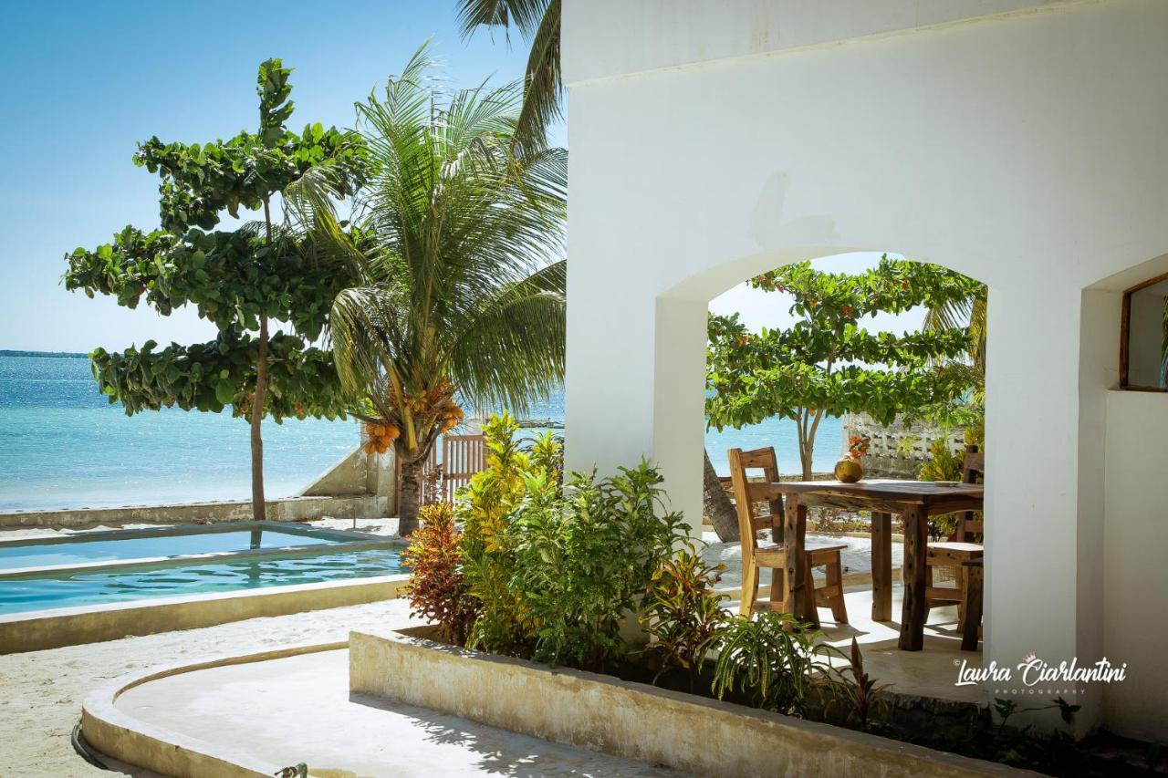 Uroa Zanzibar Vera Beach Hotel By Moonshine Dikoni Bagian luar foto