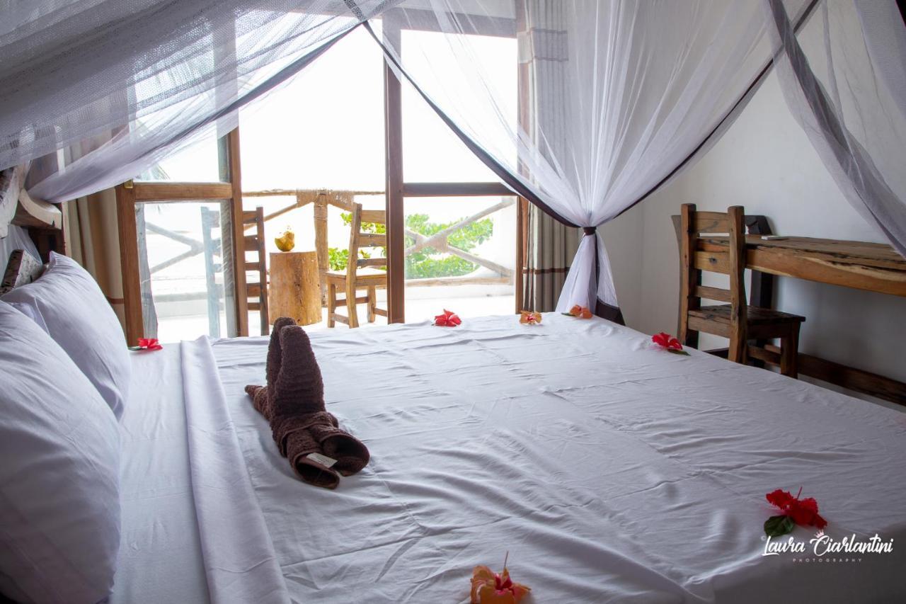 Uroa Zanzibar Vera Beach Hotel By Moonshine Dikoni Bagian luar foto