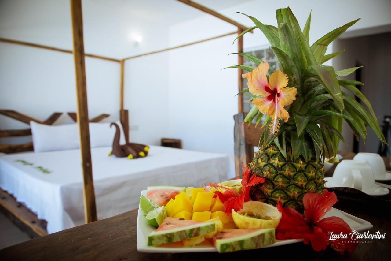 Uroa Zanzibar Vera Beach Hotel By Moonshine Dikoni Bagian luar foto